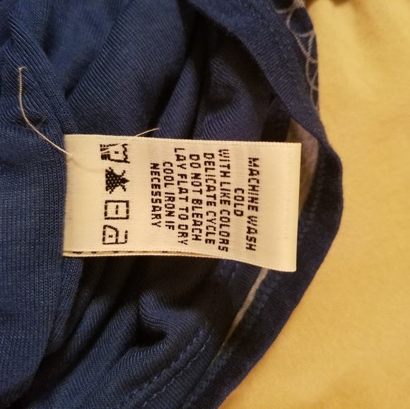 Max Studio Blue Printed Skirt - Has matching top - Picture 5 of 5